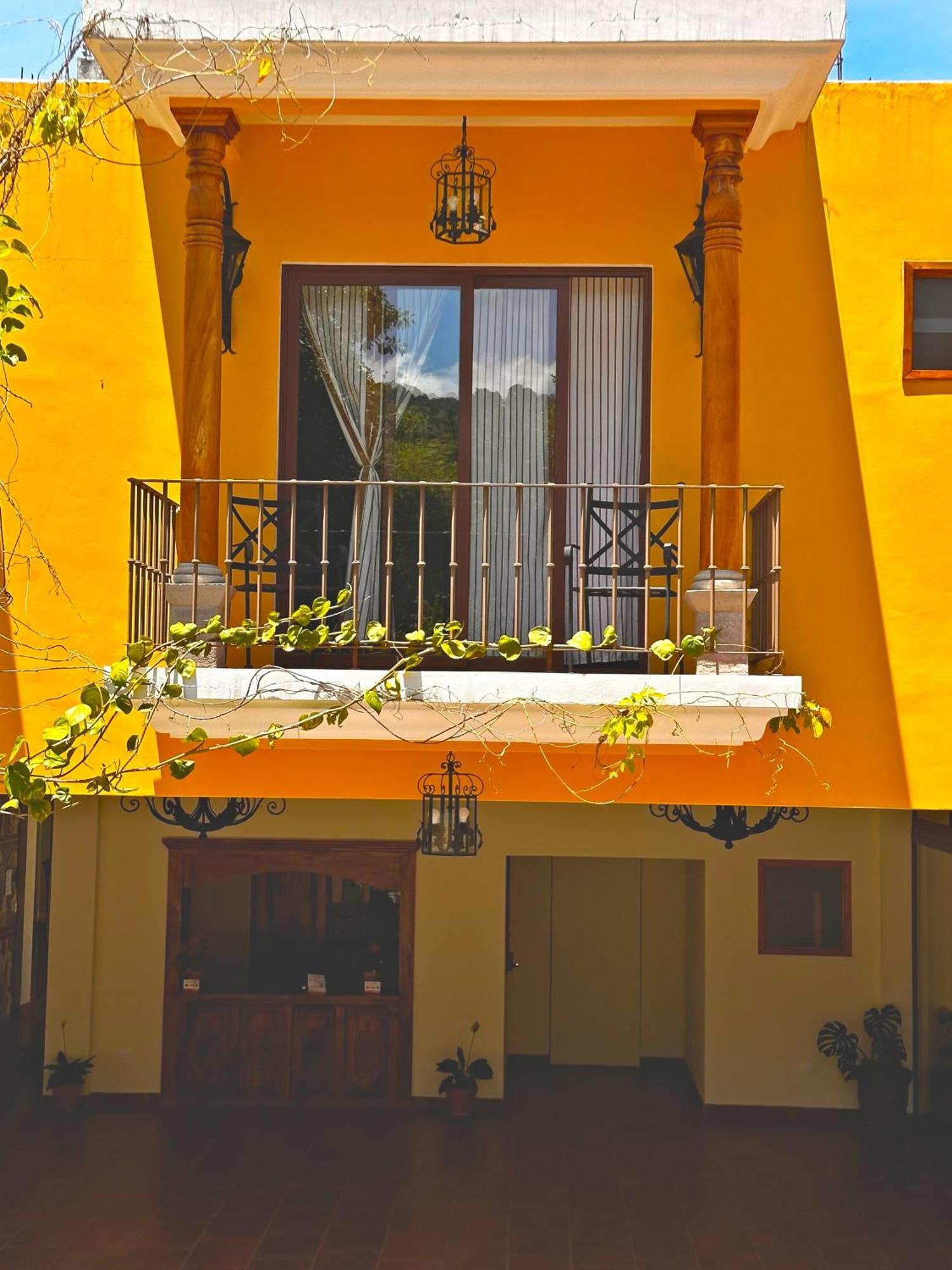 Hotel Jotam Panajachel Exterior foto