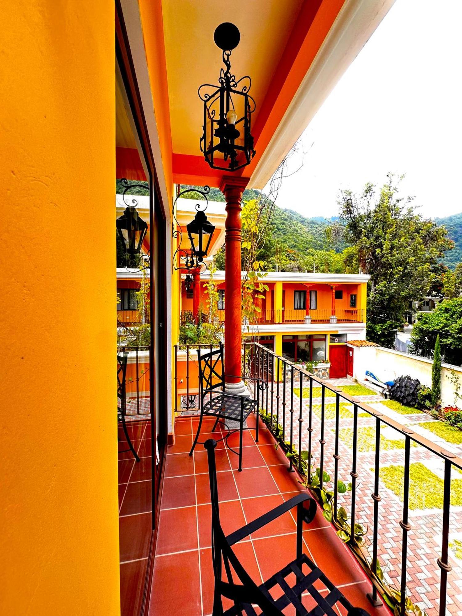 Hotel Jotam Panajachel Exterior foto